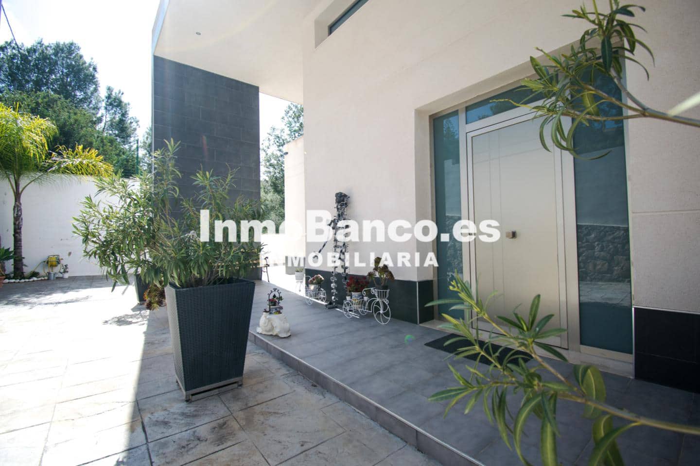 4 quarto Moradia para venda em Chiva com piscina garagem - 595 000 € (Ref: 9427629)