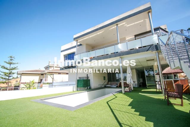4 quarto Moradia para venda em Chiva com piscina garagem - 595 000 € (Ref: 9427629)