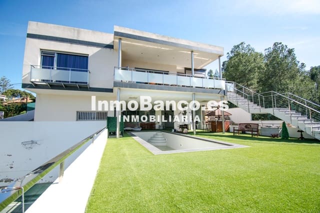 4 quarto Moradia para venda em Chiva com piscina garagem - 595 000 € (Ref: 9427629)