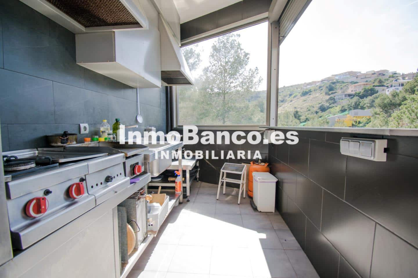 4 quarto Moradia para venda em Chiva com piscina garagem - 595 000 € (Ref: 9427629)