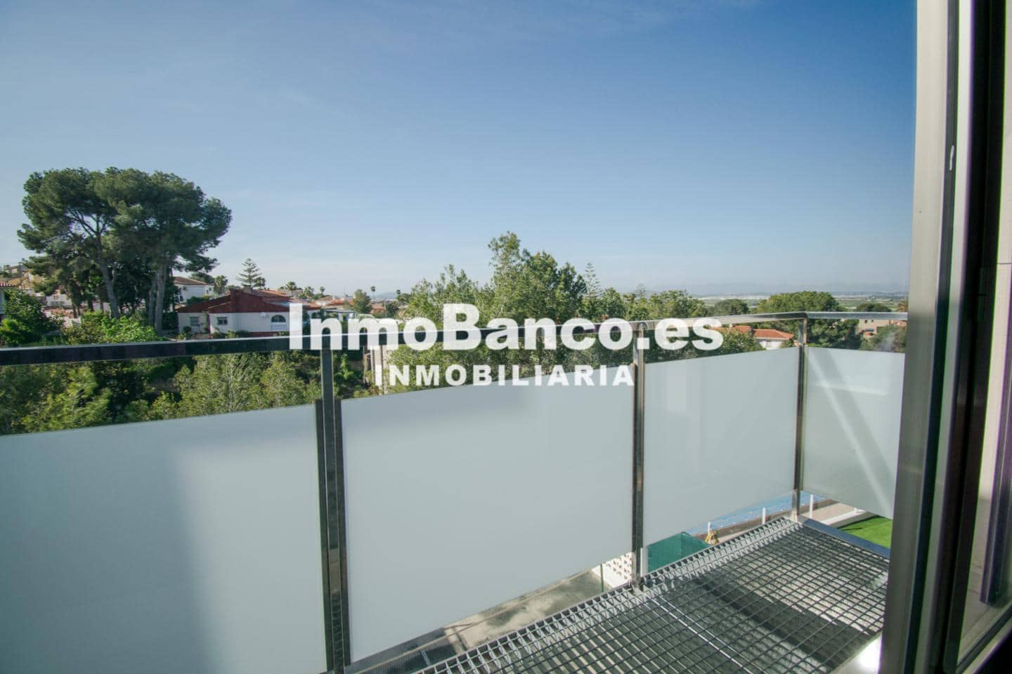 4 quarto Moradia para venda em Chiva com piscina garagem - 595 000 € (Ref: 9427629)