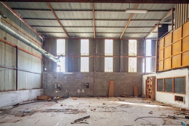 Kommersiell till salu i Xàtiva - 333 000 € (Ref: 9427630)