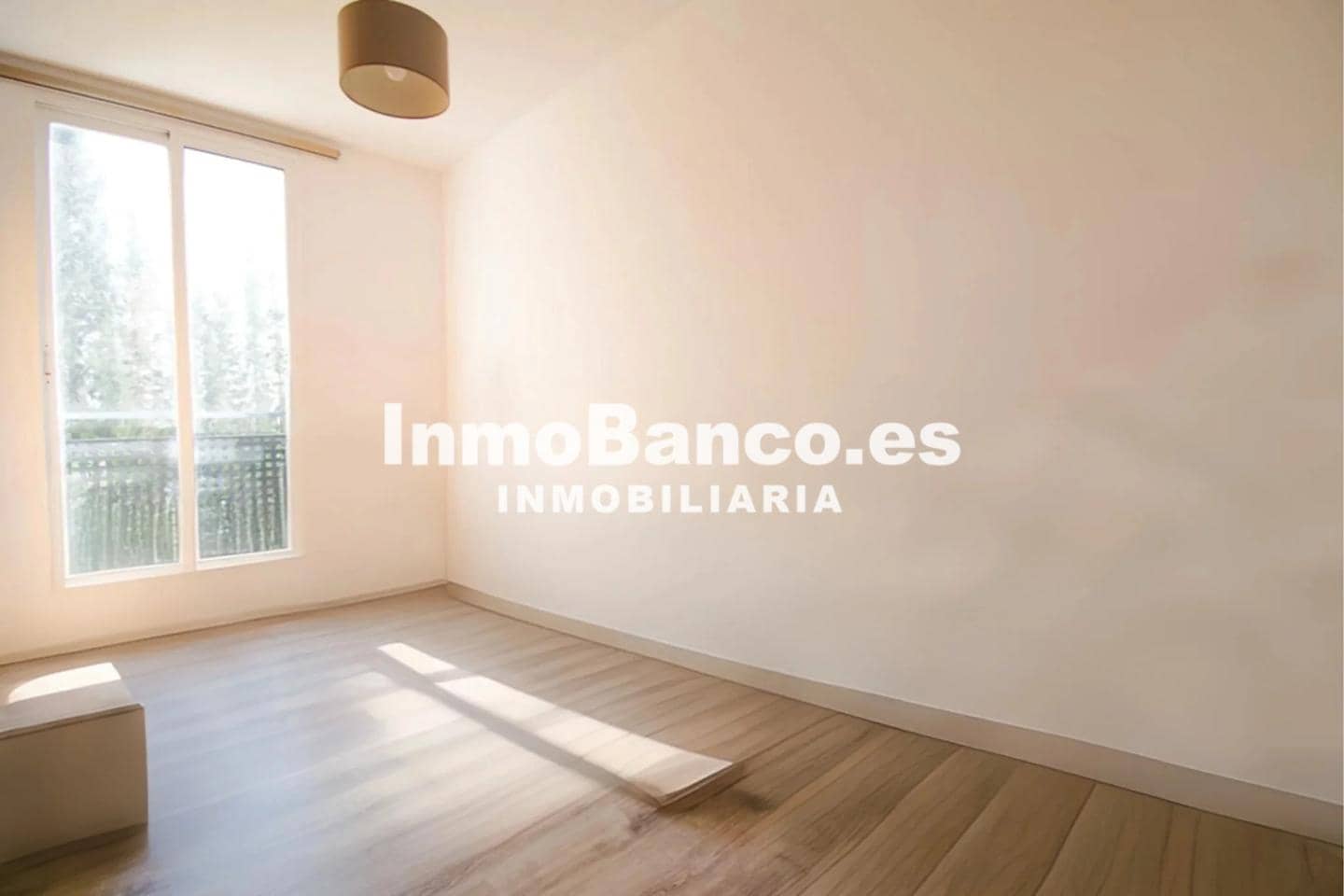 4 slaapkamer Villa te koop in Chiva - € 365.000 (Ref: 9427635)