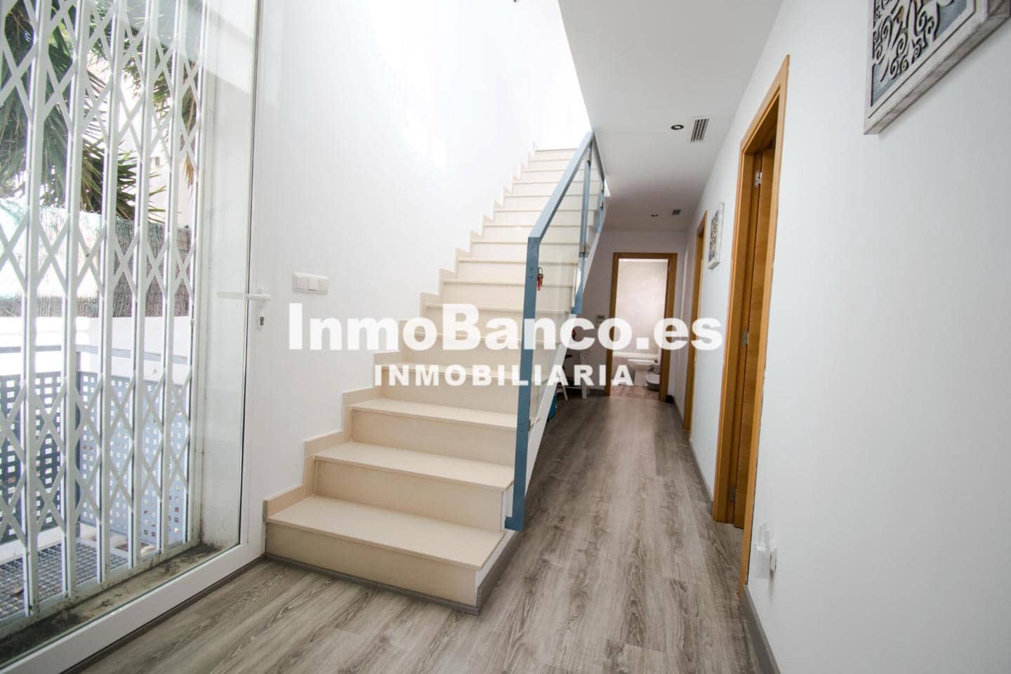 4 slaapkamer Villa te koop in Chiva - € 365.000 (Ref: 9427635)