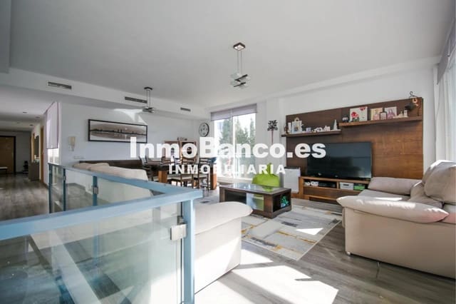 4 slaapkamer Villa te koop in Chiva - € 365.000 (Ref: 9427635)