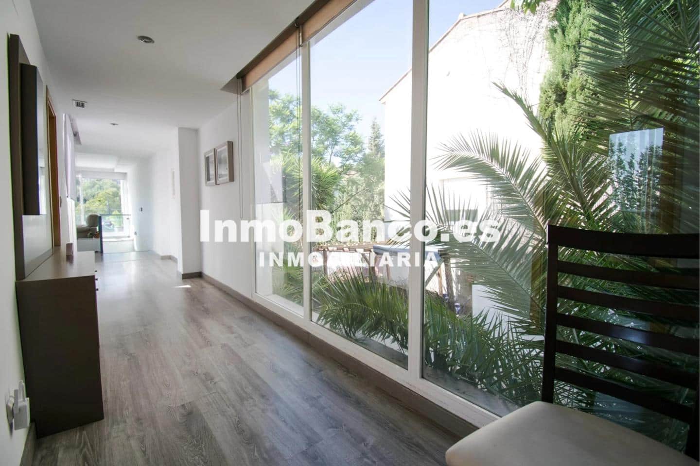 4 slaapkamer Villa te koop in Chiva - € 365.000 (Ref: 9427635)