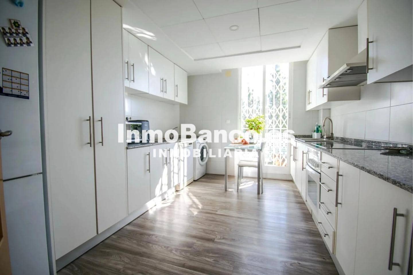 4 slaapkamer Villa te koop in Chiva - € 365.000 (Ref: 9427635)