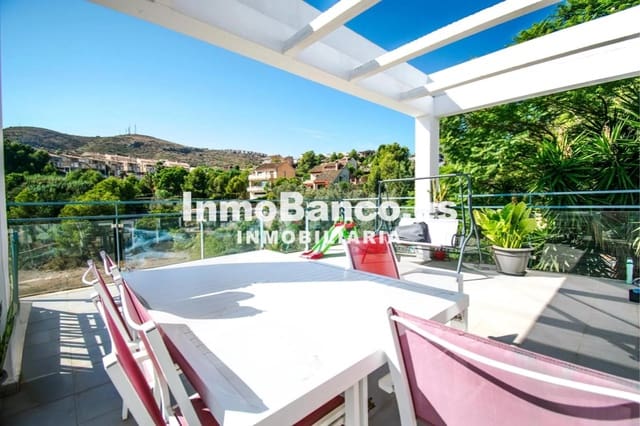 4 slaapkamer Villa te koop in Chiva - € 365.000 (Ref: 9427635)