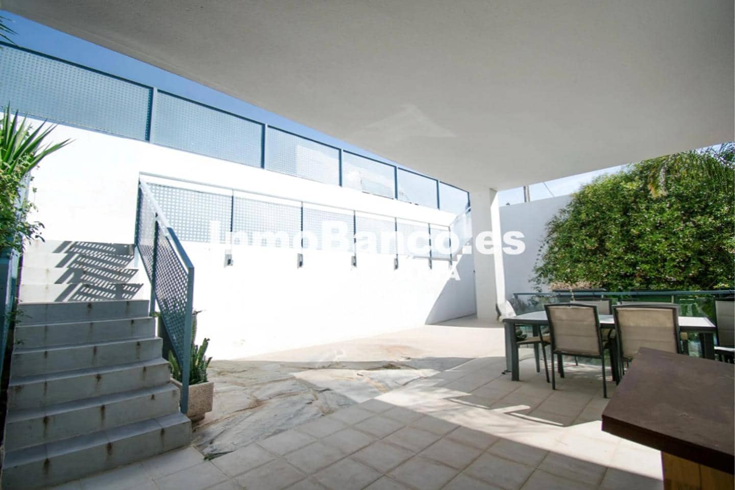 4 slaapkamer Villa te koop in Chiva - € 365.000 (Ref: 9427635)