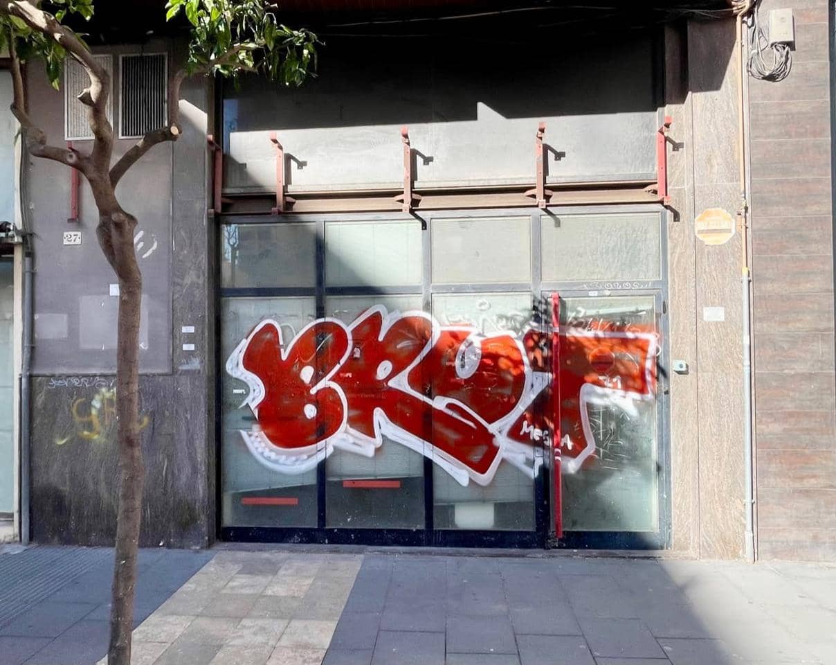 2 bedroom Business for sale in Gandia - € 82,000 (Ref: 9427637)