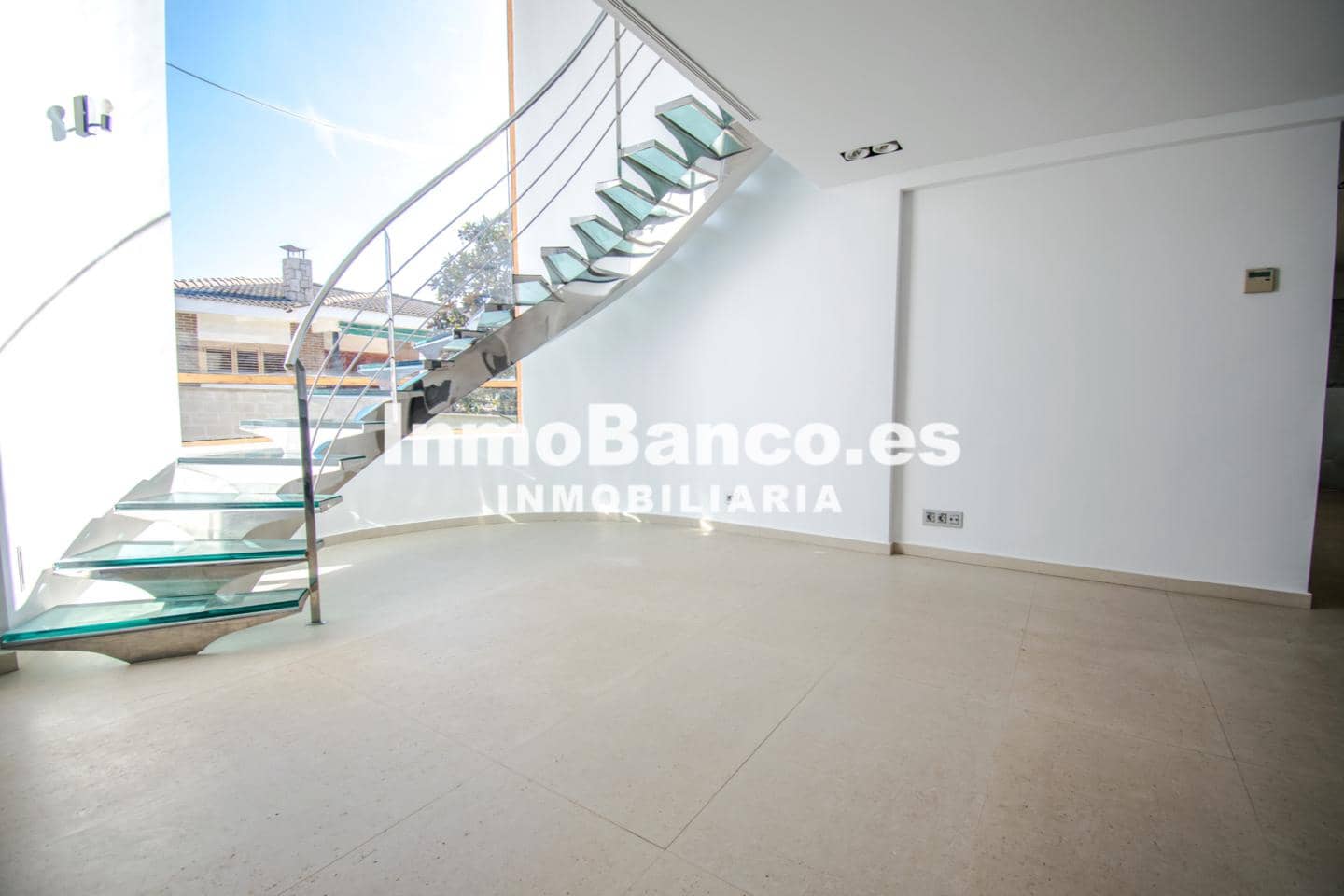 6 slaapkamer Villa te koop in Torrent met zwembad - € 525.000 (Ref: 9427638)