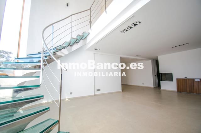 6 quarto Moradia para venda em Torrent com piscina - 525 000 € (Ref: 9427638)