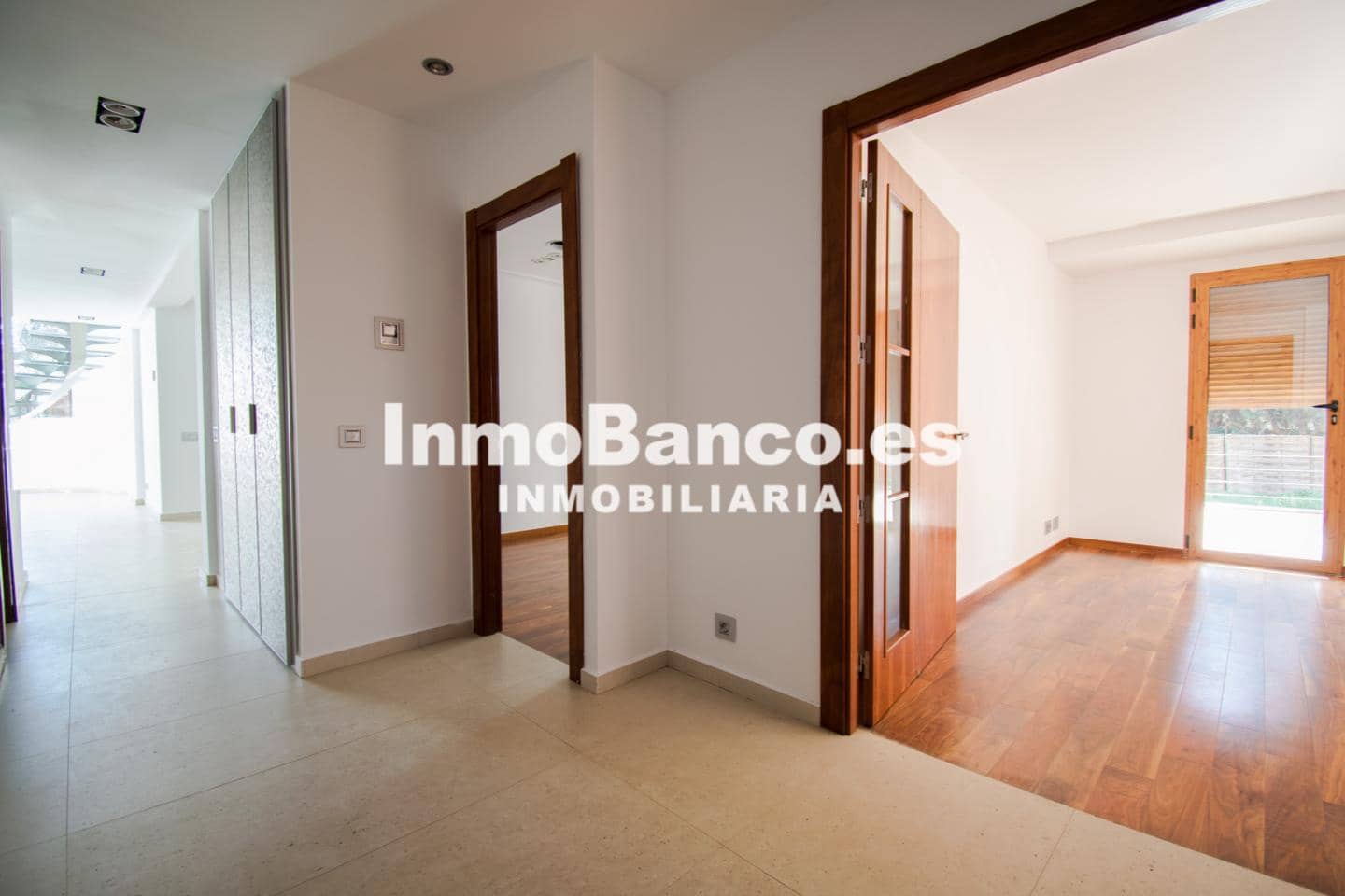 6 slaapkamer Villa te koop in Torrent met zwembad - € 525.000 (Ref: 9427638)