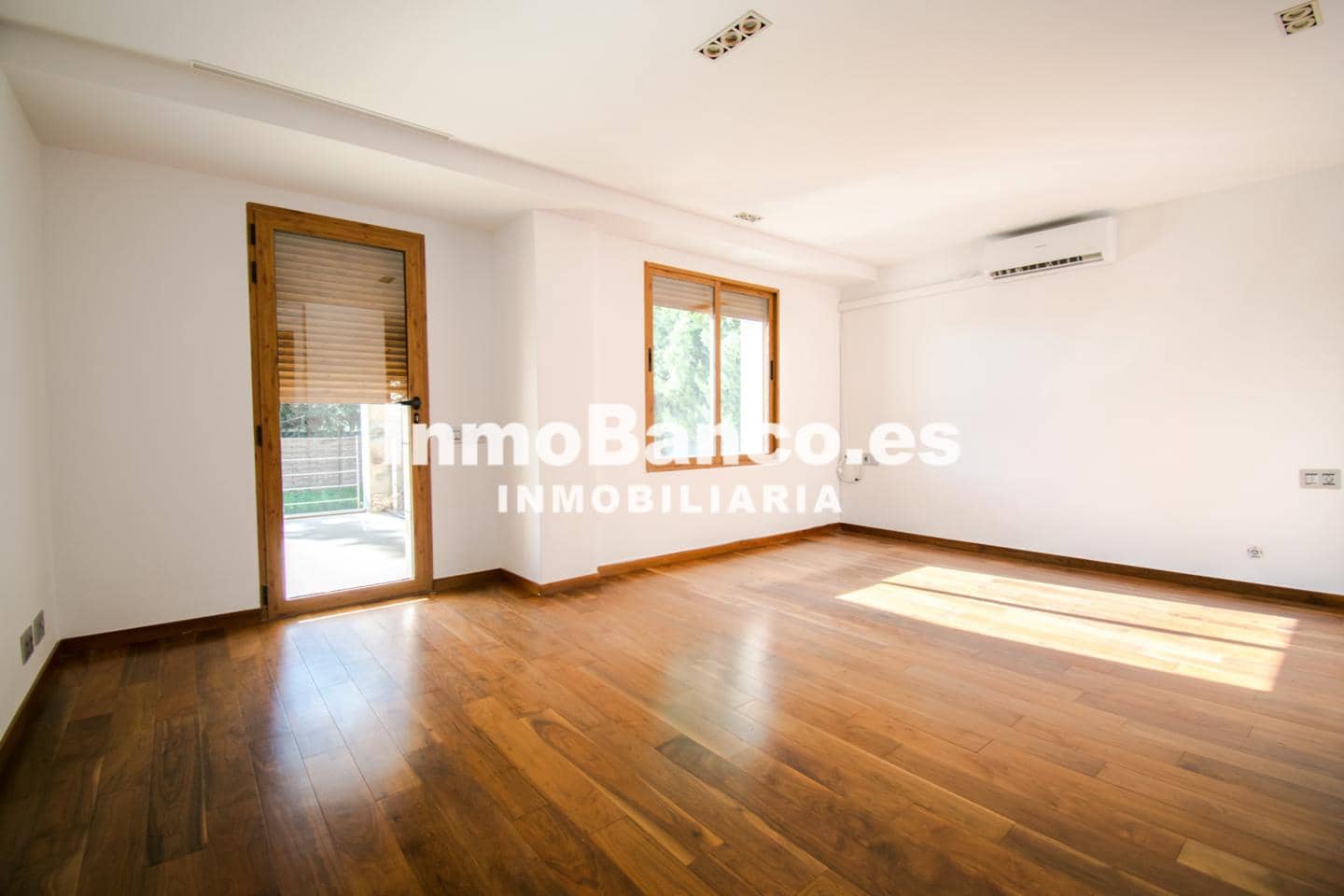 6 slaapkamer Villa te koop in Torrent met zwembad - € 525.000 (Ref: 9427638)