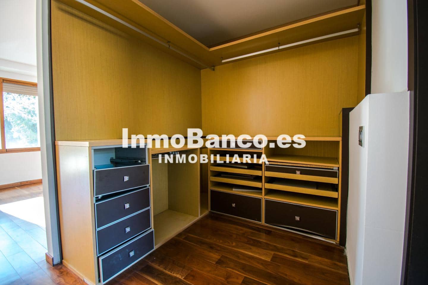 6 slaapkamer Villa te koop in Torrent met zwembad - € 525.000 (Ref: 9427638)