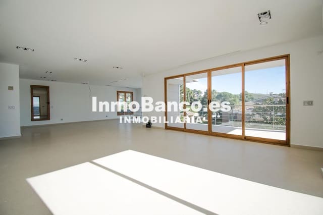 6 quarto Moradia para venda em Torrent com piscina - 525 000 € (Ref: 9427638)