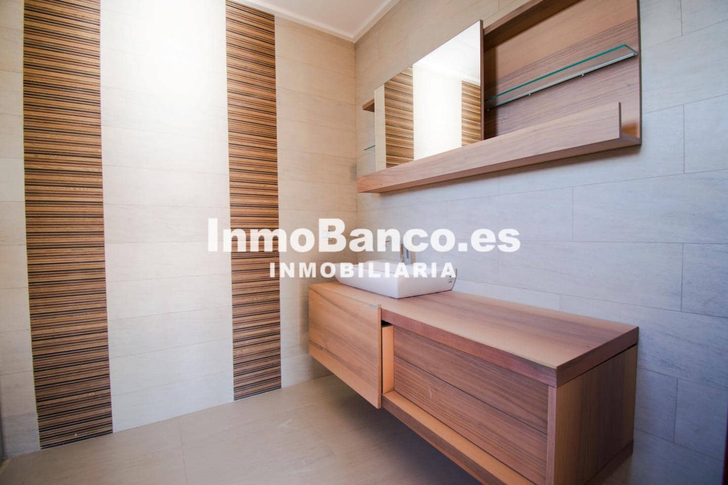 6 slaapkamer Villa te koop in Torrent met zwembad - € 525.000 (Ref: 9427638)