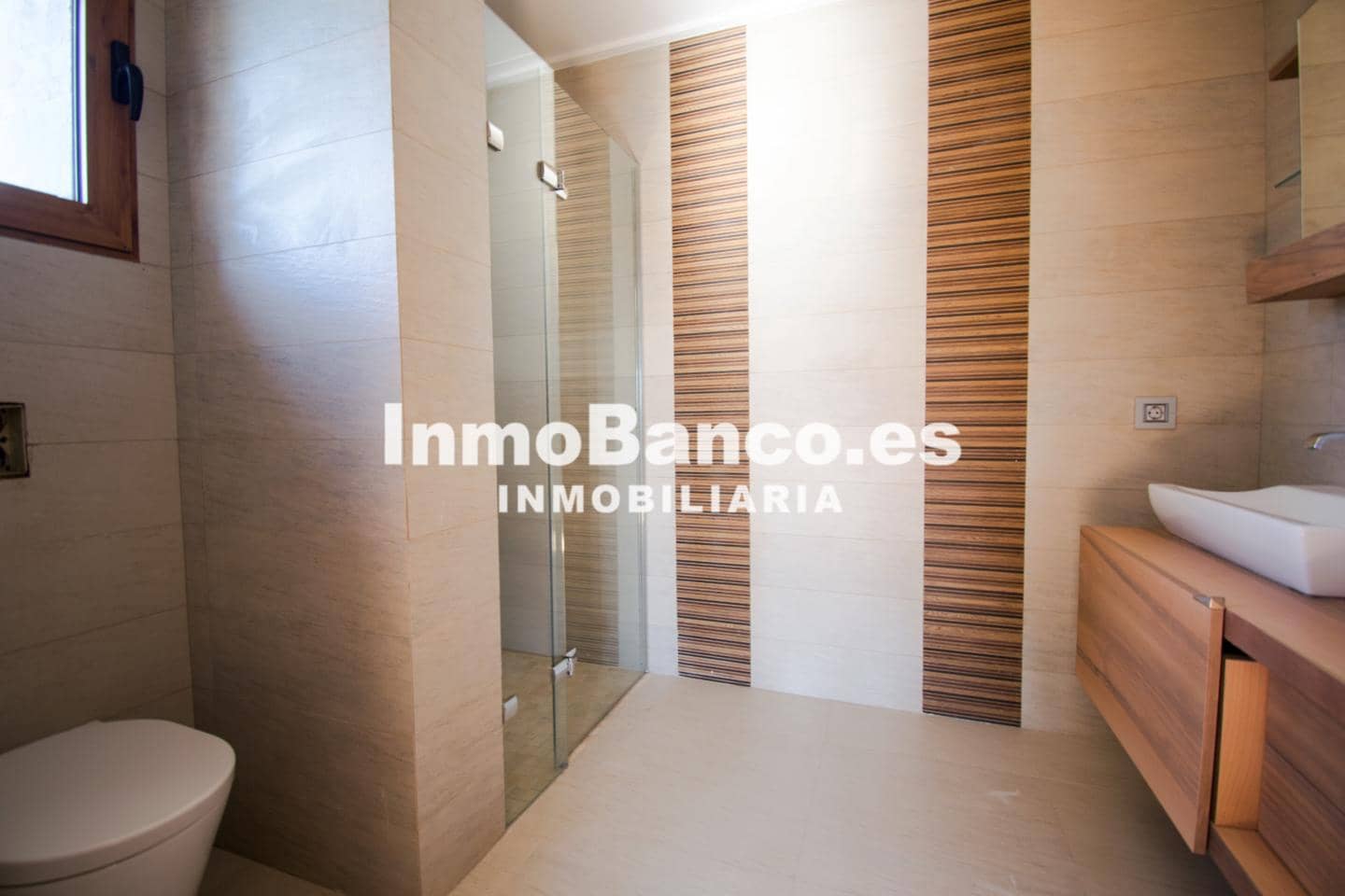 6 slaapkamer Villa te koop in Torrent met zwembad - € 525.000 (Ref: 9427638)