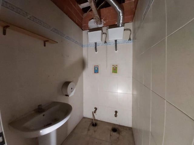 1 chambre Entreprise à vendre à Gandia - 197 000 € (Ref: 9427640)