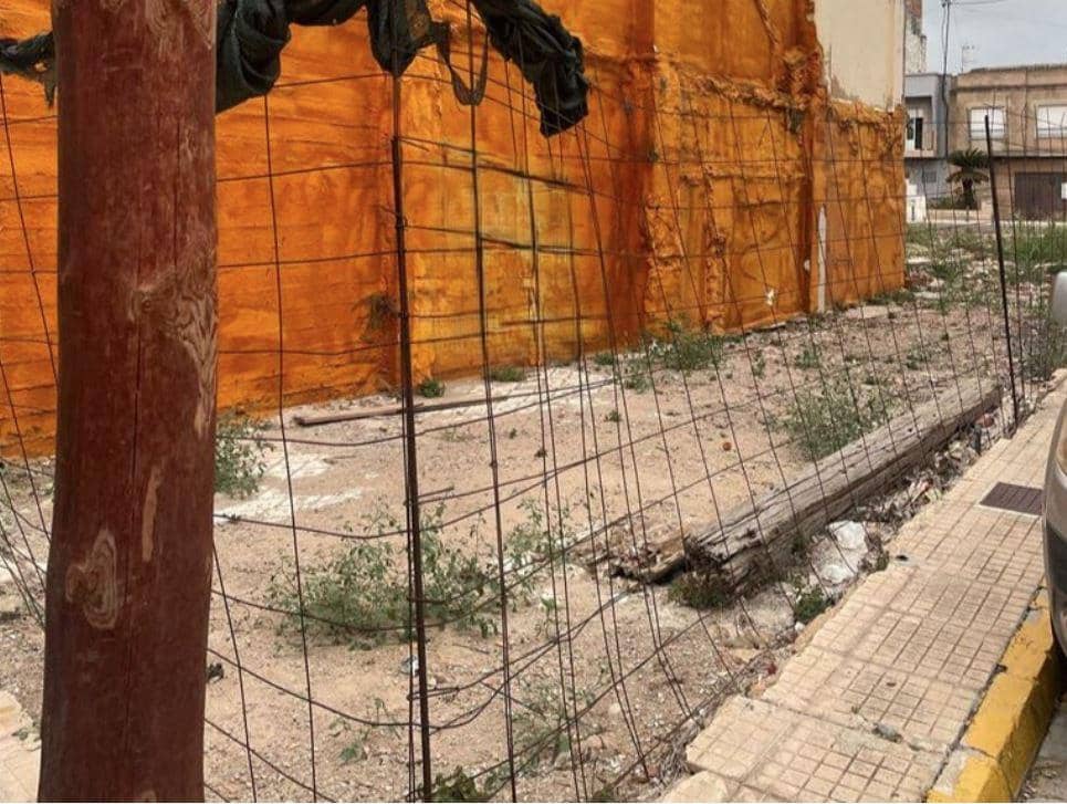 Terreno Não Urbanizado para venda em Daimus - 117 000 € (Ref: 9427648)