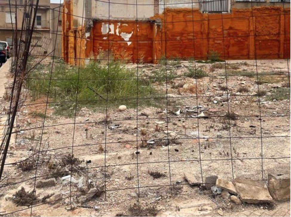 Terreno Não Urbanizado para venda em Daimus - 117 000 € (Ref: 9427648)