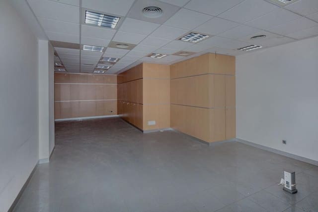 4 soverom Bedrift til salgs i Carcaixent - € 205 000 (Ref: 9427658)