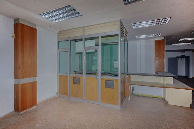 4 soverom Bedrift til salgs i Carcaixent - € 205 000 (Ref: 9427658)