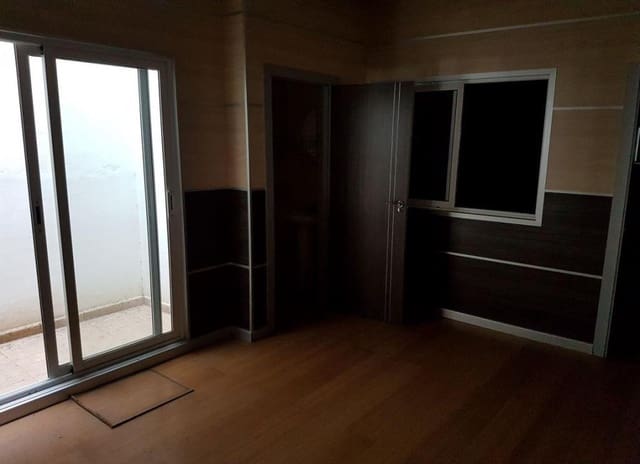 3 chambre Entreprise à vendre à Sueca - 56 000 € (Ref: 9427662)