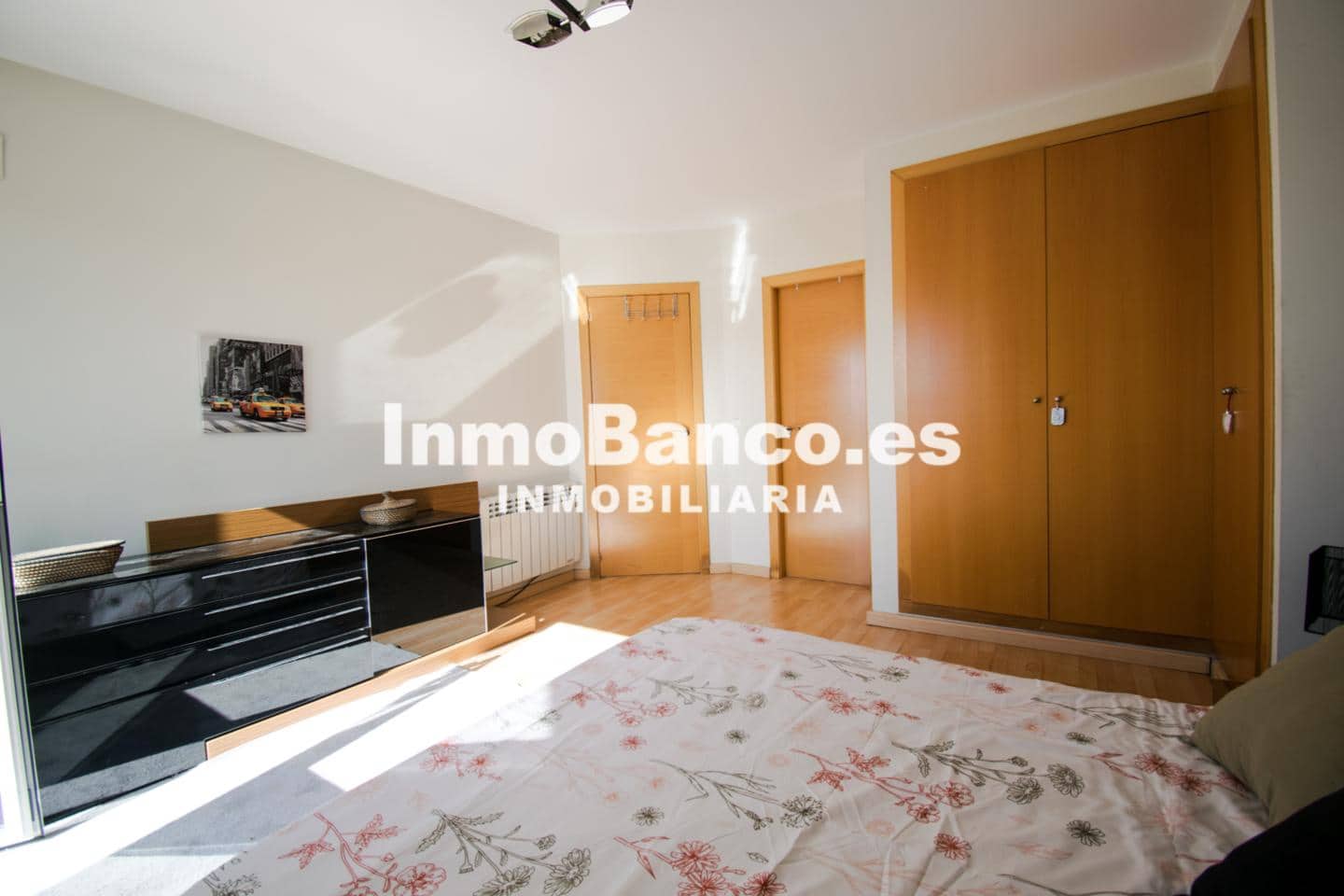 Chalet de 3 habitaciones en Torrent en venta con piscina garaje - 340.000 € (Ref: 9427665)