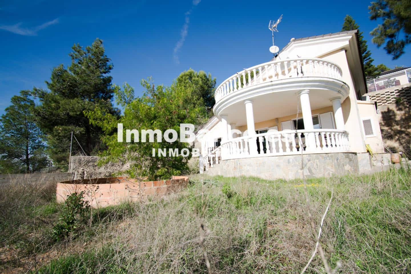 Chalet de 3 habitaciones en Torrent en venta con piscina garaje - 340.000 € (Ref: 9427665)