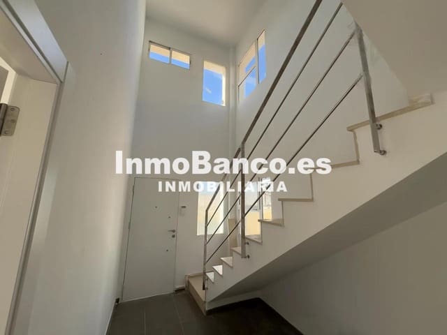 4 makuuhuone Huvila myytävänä paikassa Chiva mukana uima-altaan - 350 000 € (Ref: 9427666)