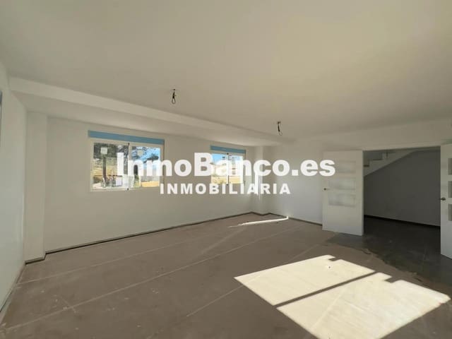 4 makuuhuone Huvila myytävänä paikassa Chiva mukana uima-altaan - 350 000 € (Ref: 9427666)