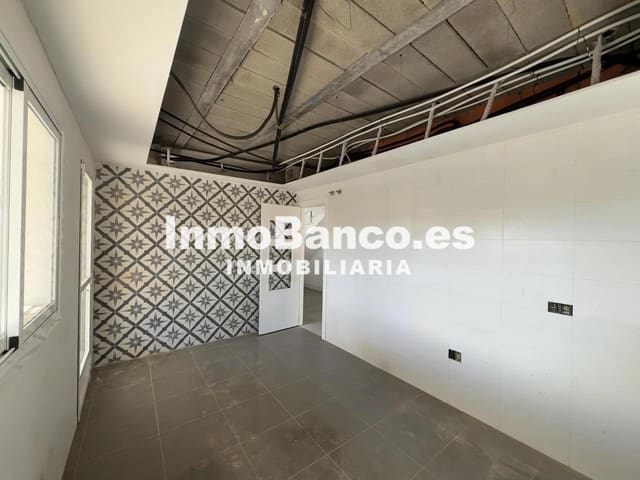 4 quarto Moradia para venda em Torrent com piscina - 350 000 € (Ref: 9427667)