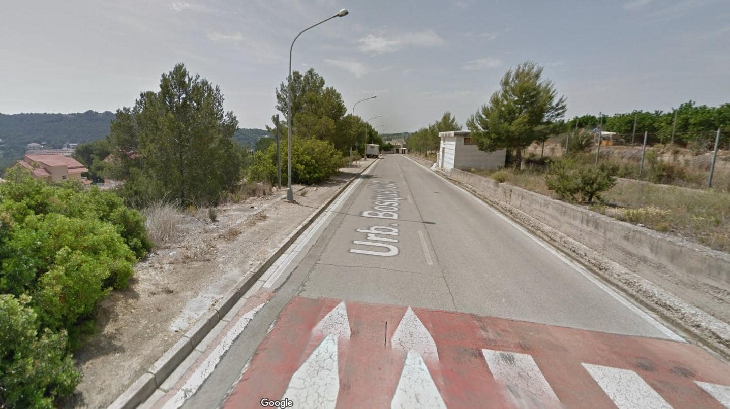 Mark till salu i Chiva - 253 000 € (Ref: 9427668)