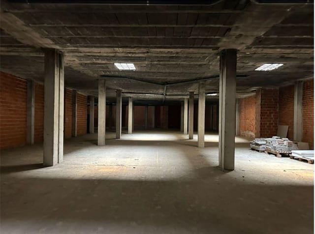 1 slaapkamer Bedrijf te koop in Aldaia - € 292.000 (Ref: 9427671)