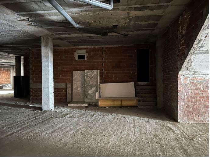 1 slaapkamer Bedrijf te koop in Aldaia - € 292.000 (Ref: 9427671)