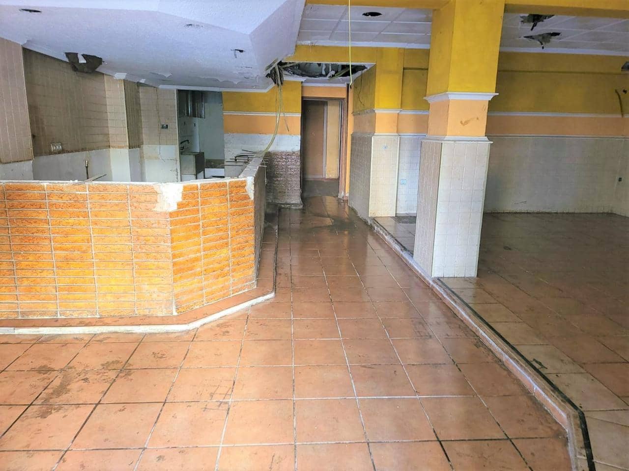 2 sypialnia Biznes na sprzedaż w Xirivella - 53 000 € (Ref: 9427673)