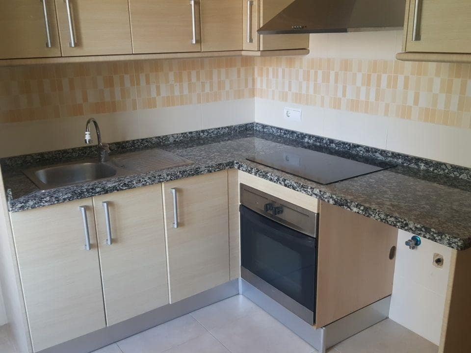 3 bedroom Flat for sale in Carlet - € 89,000 (Ref: 9427679)