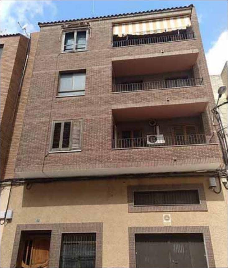 2 bedroom Flat for sale in Alberic - € 74,000 (Ref: 9427686)