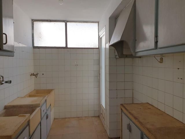 3 quarto Apartamento para venda em L'Alcúdia de Crespins - 43 000 € (Ref: 9427687)