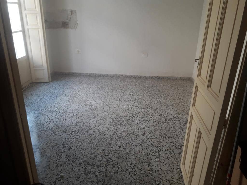 4 slaapkamer Villa te koop in Ayora - € 56.000 (Ref: 9427688)