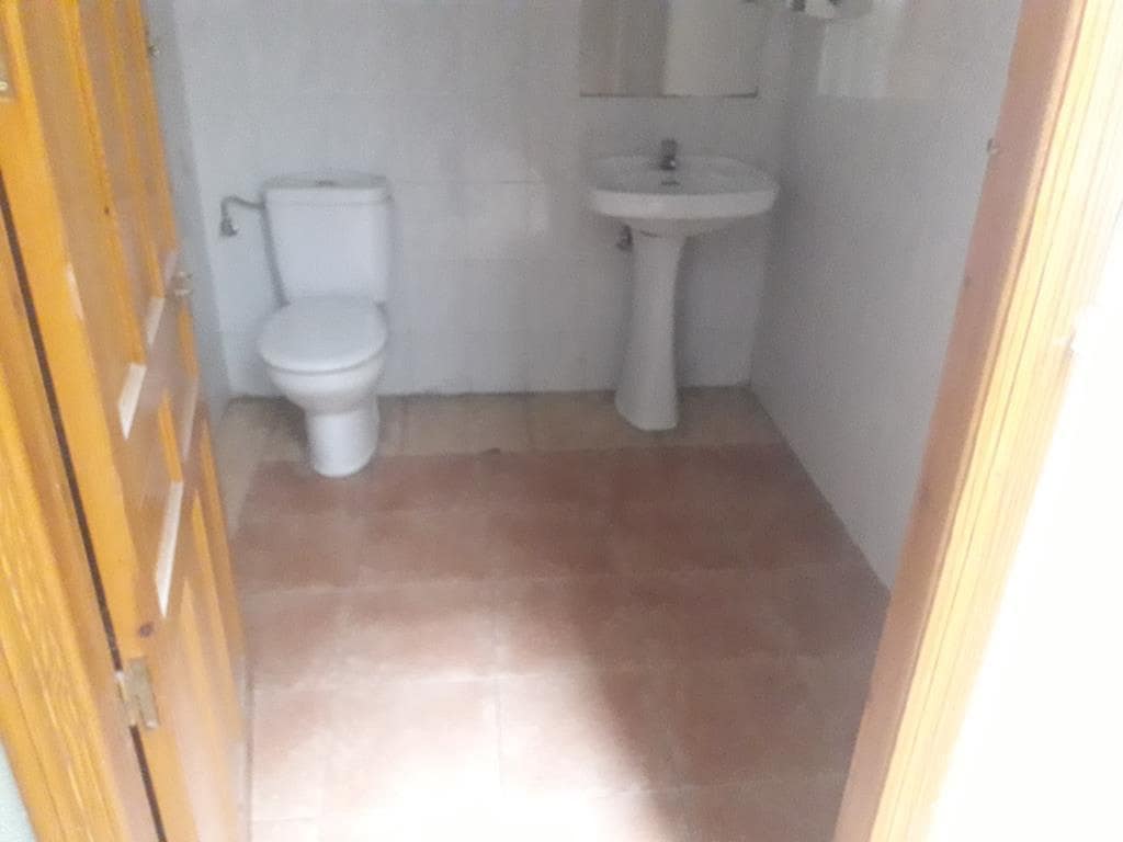 4 slaapkamer Villa te koop in Ayora - € 56.000 (Ref: 9427688)