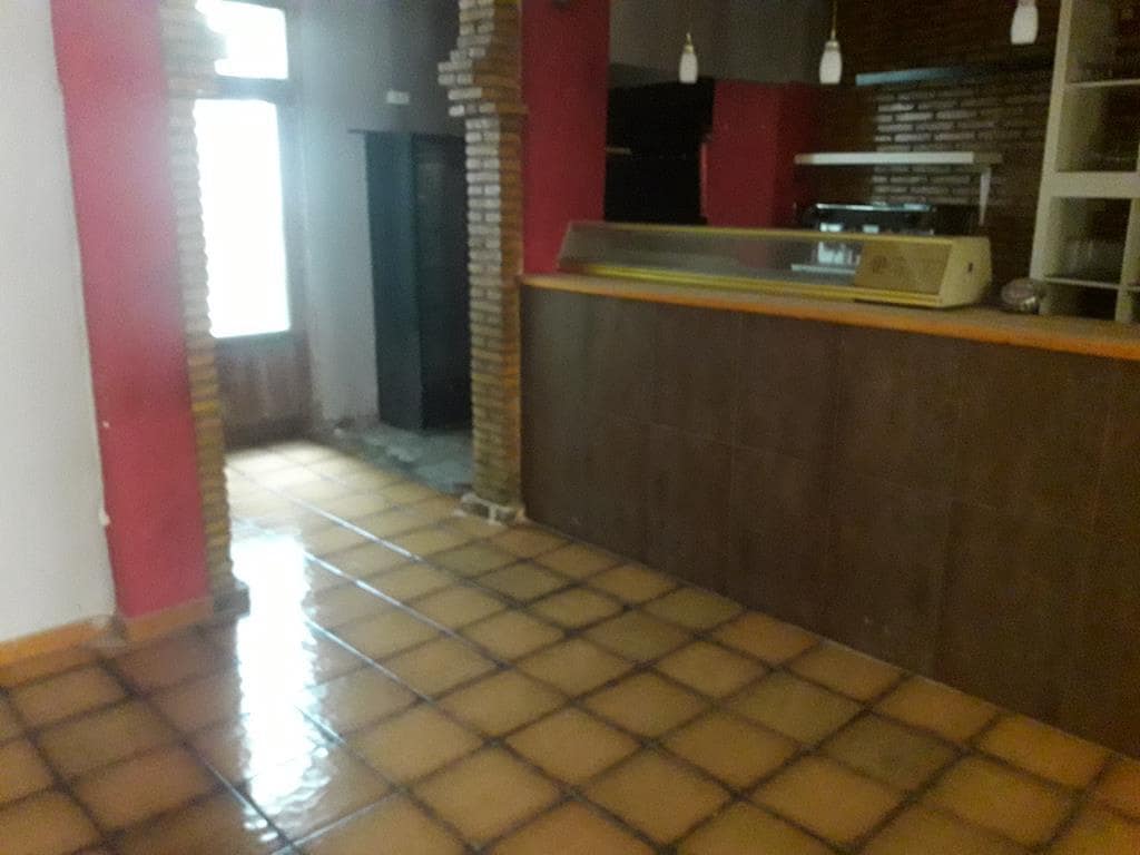 4 slaapkamer Villa te koop in Ayora - € 56.000 (Ref: 9427688)