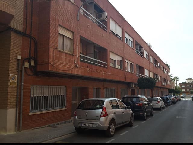 Piso de 3 habitaciones en La Pobla de Vallbona en venta - 84.400 € (Ref: 9427691)