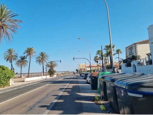 4 bedroom Flat for sale in El perellonet, Valencia city - € 255,500 (Ref: 9427693)