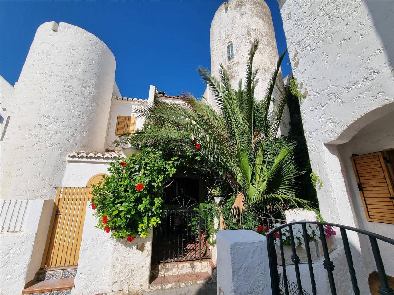 Piso de 4 habitaciones en València ciudad en venta - 255.500 € (Ref: 9427693)