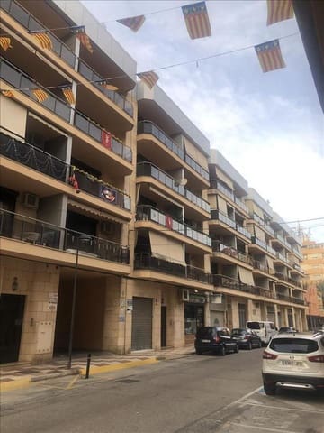 4 camera da letto Appartamento in vendita in Algemesí - 177.500 € (Rif: 9427696)