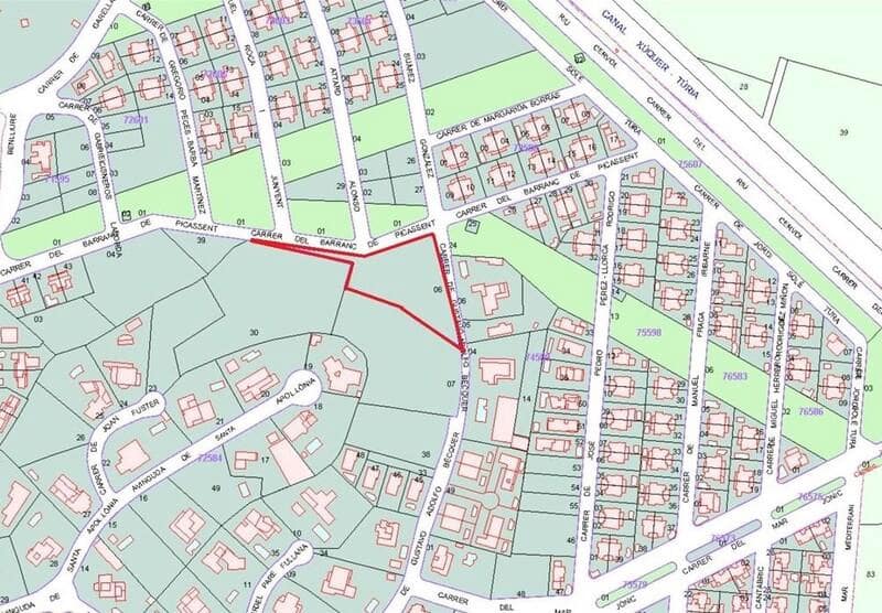 Rakentamaton maa myytävänä paikassa Torrent - 254 000 € (Ref: 9427704)