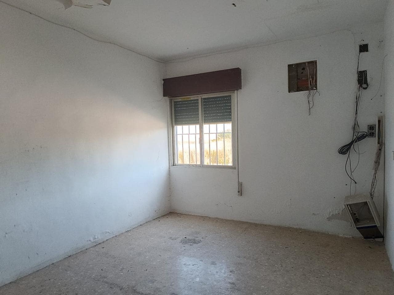 Comercial para venda em Oliva - 690 000 € (Ref: 9427709)