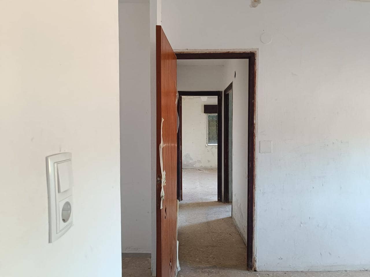 Comercial para venda em Oliva - 690 000 € (Ref: 9427709)